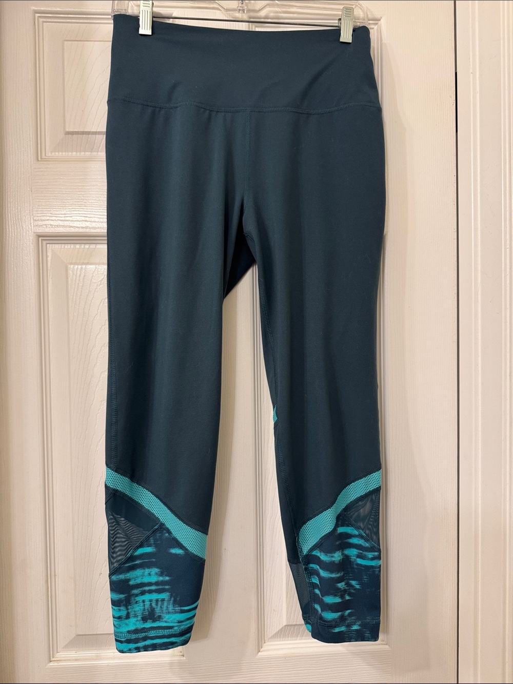 Reebok Teal and Dark Teal Capri Leggings